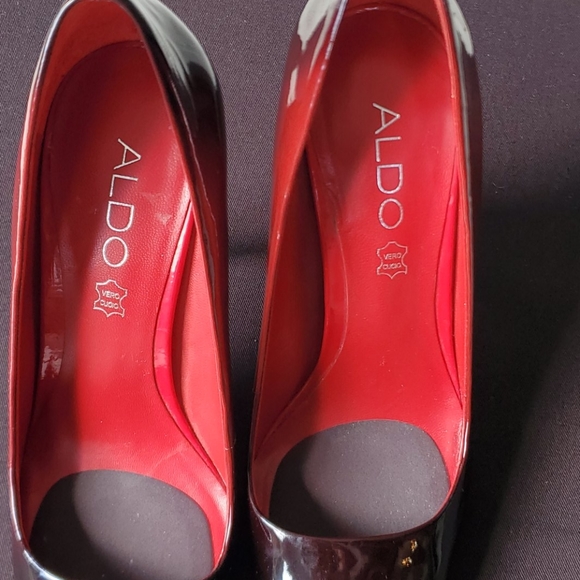 Aldo ombre red to black heels - Picture 5 of 8